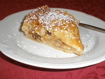 Schneller Topfen-Apfel Strudel Rezept