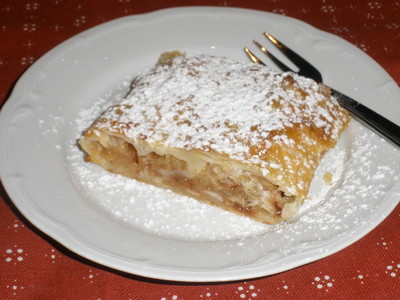 Apfel - Grieß - Strudel Rezept