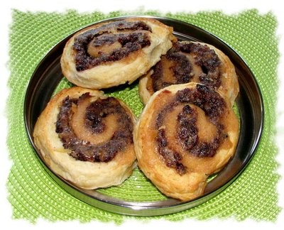 Cranberry Nut Swirls Rezept