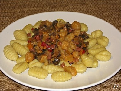 Wokgemüse mit Gnocchi Rezept