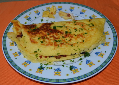 Omelett mit Käse,Pilzen und Speck Rezept