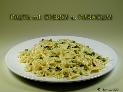 Pasta mit Erbsen und Parmesan Rezept