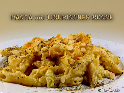 Pasta mit ligurischer Mandelsosse Rezept