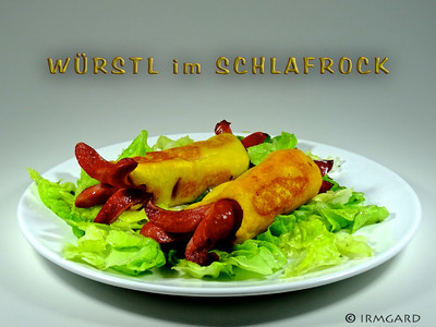 Würstl im Schlafrock Rezept