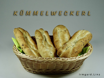 Kümmelweckerl Rezept