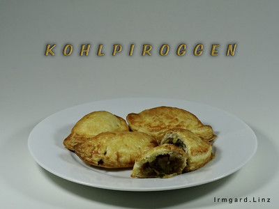 Russische Kohlpiroggen Rezept