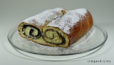 Nuss-Mohn-Strudel Rezept