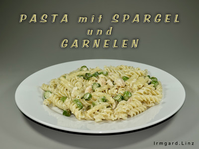 Pasta mit Spargel und Garnelen Rezept