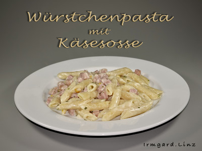 Würstchenpasta mit Käsesosse Rezept