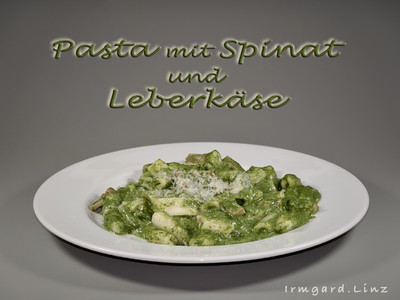 Pasta. mit Spinat und Leberkäse Rezept