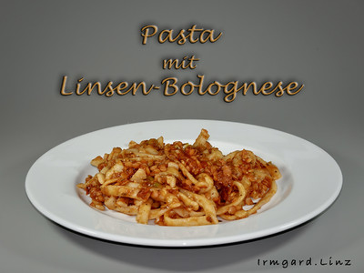 Pasta mit Linsen-Bolognese Rezept