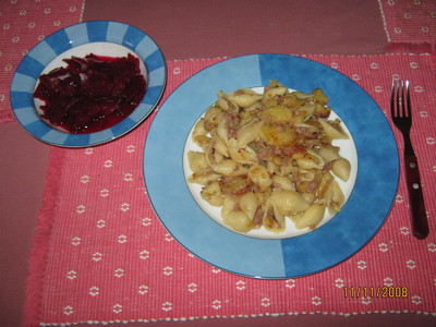 Grenadiermarsch &amp; Roter Rübensalat Rezept