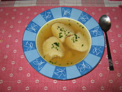 Grießnockerlsuppe Rezept