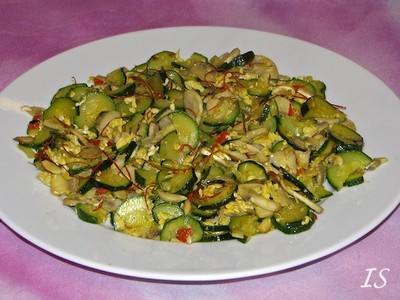 Champignon, Zucchini und Ei Rezept