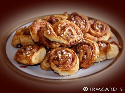 Kanelbullar Rezept