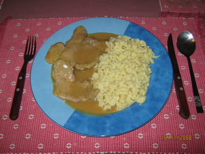 Rahmschnitzel &amp; Spätzle Rezept