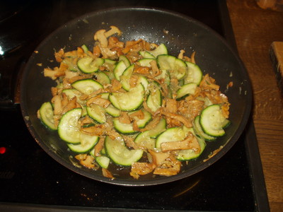 Eierschwammerl-Zucchini-Gemüse Rezept