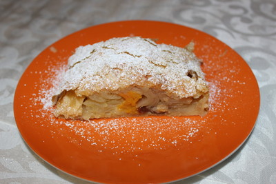 Apfel-Pfirsich-Strudel Rezept