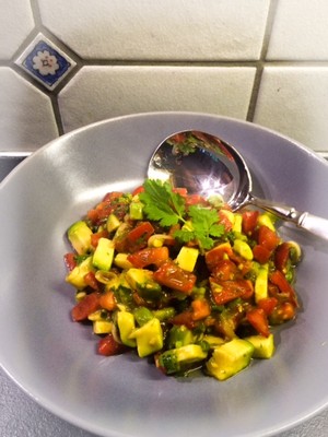  Avocado-Tomatensalat Rezept