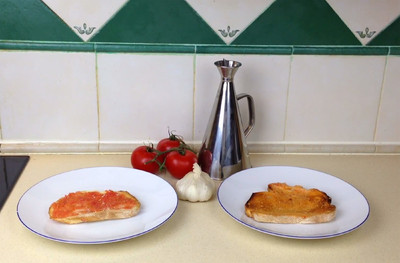 Pan con Tomate / Brot mit Tomate auf spanische Art  Rezept