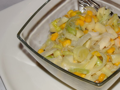 Lauchsalat mit Apfel Rezept