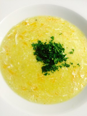 Grießsuppe mit Ei  Rezept