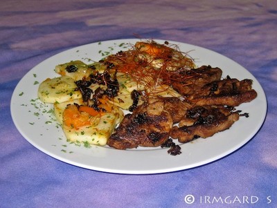 Sojaschnitzel mit Heumruam-Gemüse Rezept