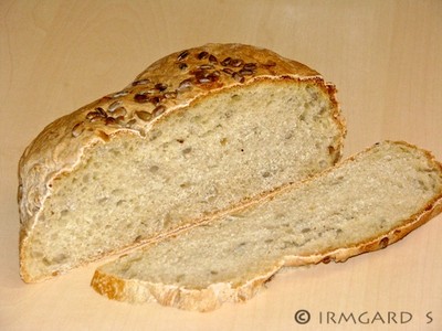 Weissbrot mit Sonnenblumenkernen Rezept