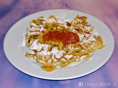 Rezept Kaiserschmarren mit Hollergelee Kaiserschmarren mit Hollergelee Rezept