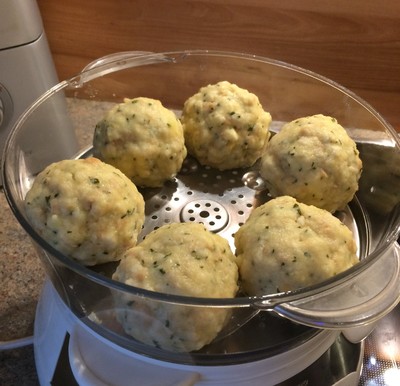 Erdäpfelsemmelknödel Rezept