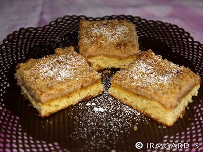 Streuselkuchen mit Vanillecreme Rezept