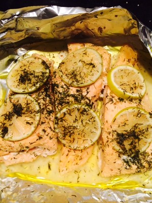 Lachs mit Zitrone in Folie Rezept