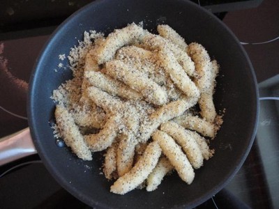 Mohn - Brösel - Schupfnudeln Rezept