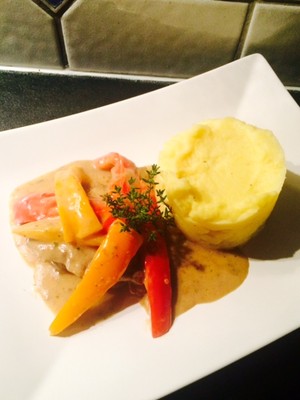 Rezept Rindschnitzerl mit Paprikagemüse Rindschnitzerl mit Paprikagemüse Rezept
