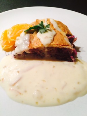 Rotkraut-Strudel mit Orangensauce Rezept