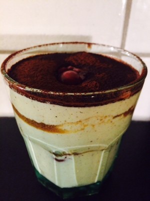 Kirsch-Tiramisu im Glas Rezept