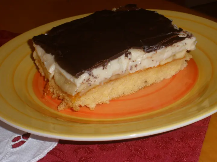 Bananenschnitten mit Pudding - Topfencreme