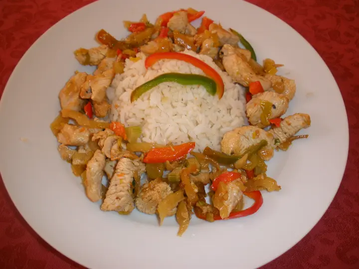 Putengeschnetzeltes mit Fenchel - Paprika Gemüse