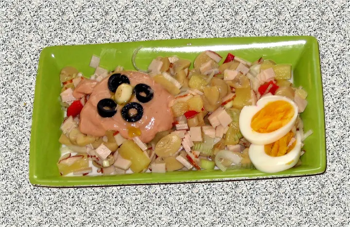 Feiner Geflügelsalat