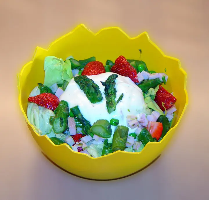 Spargelgeflügelsalat