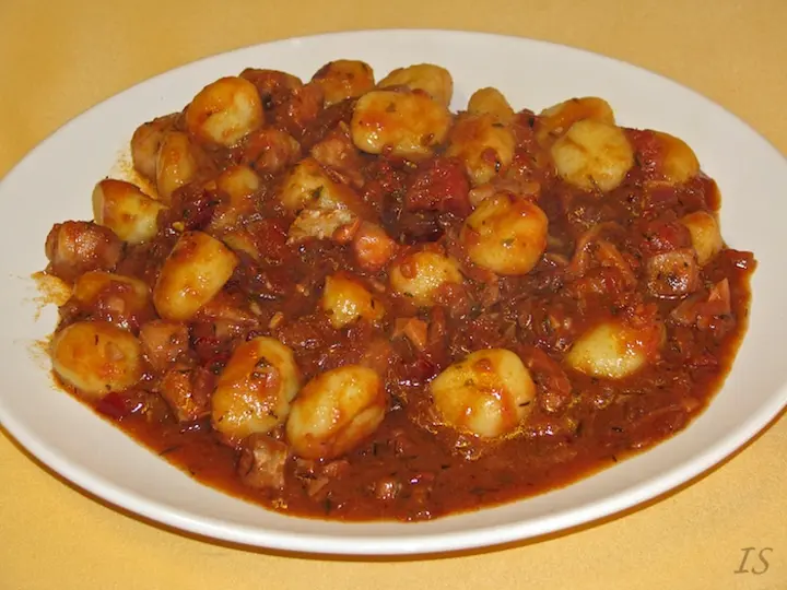 Fischragout mit Gnocchi