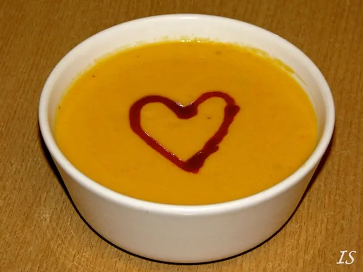 Feurige Kürbiscremesuppe