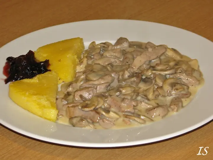 Schweinefleisch in Knoblauchsosse
