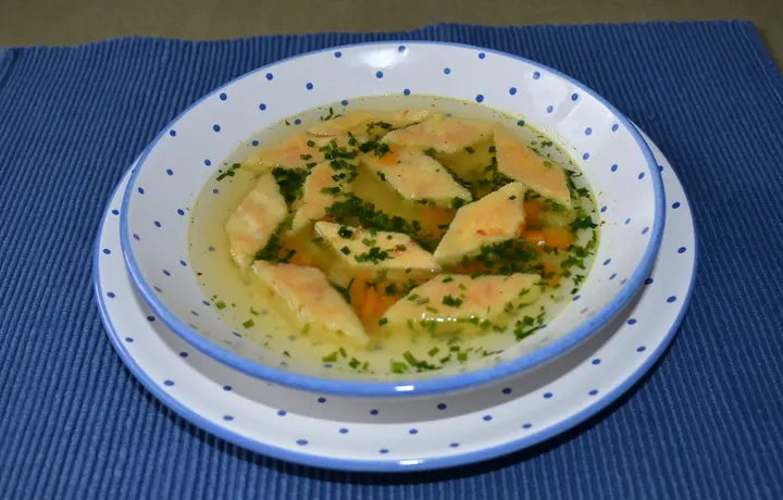 Kaiseschöberl-Suppe