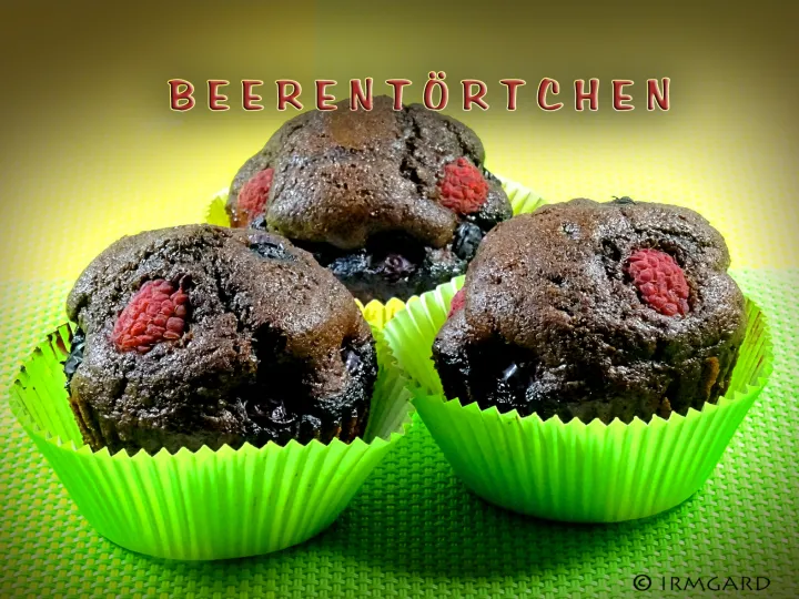 Beerentörtchen