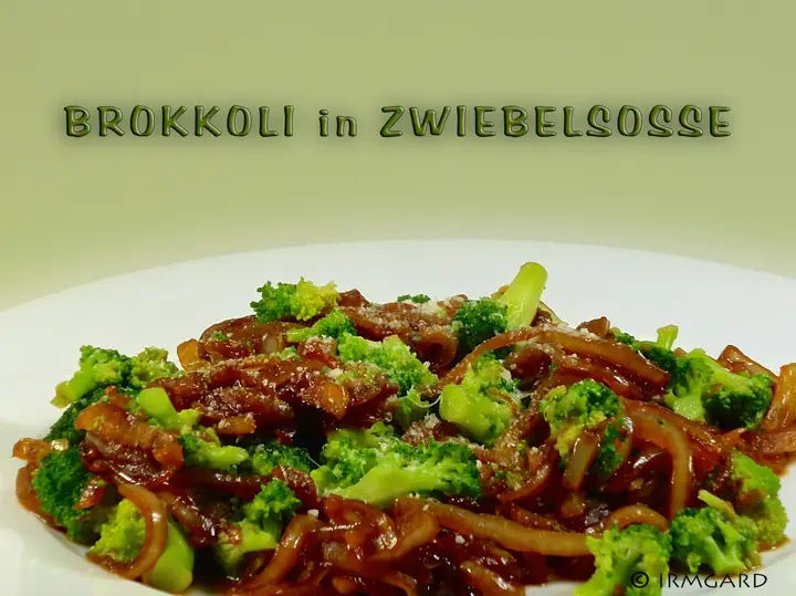 Brokkoli in Zwiebelsosse