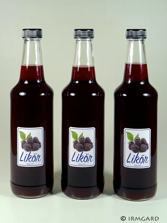 Brombeerlikör