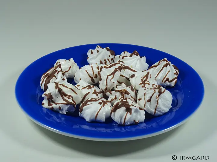 Warmgeschlagenes Baiser