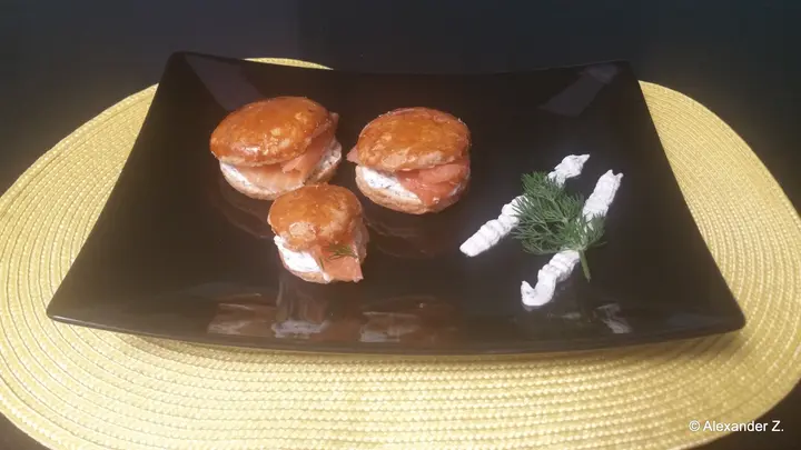 Scones Räucherlachs Weckerl