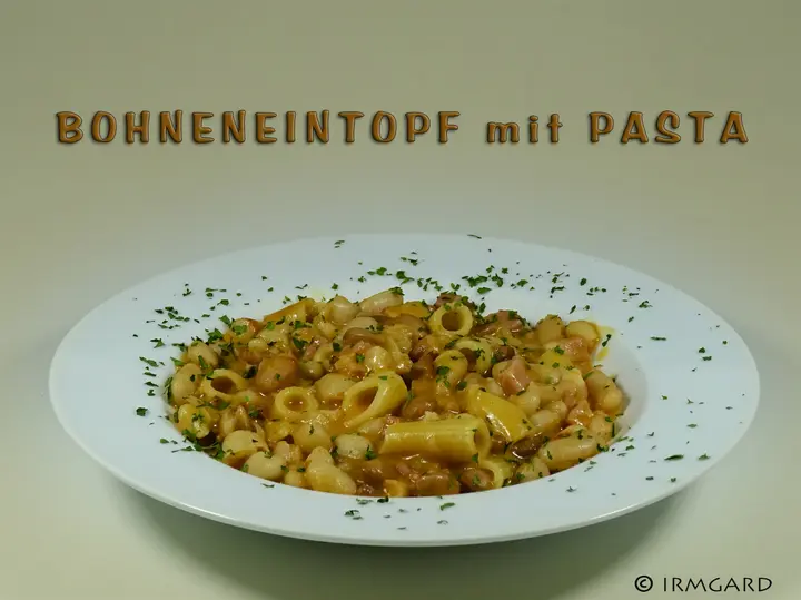 Bohneneintopf mit Pasta